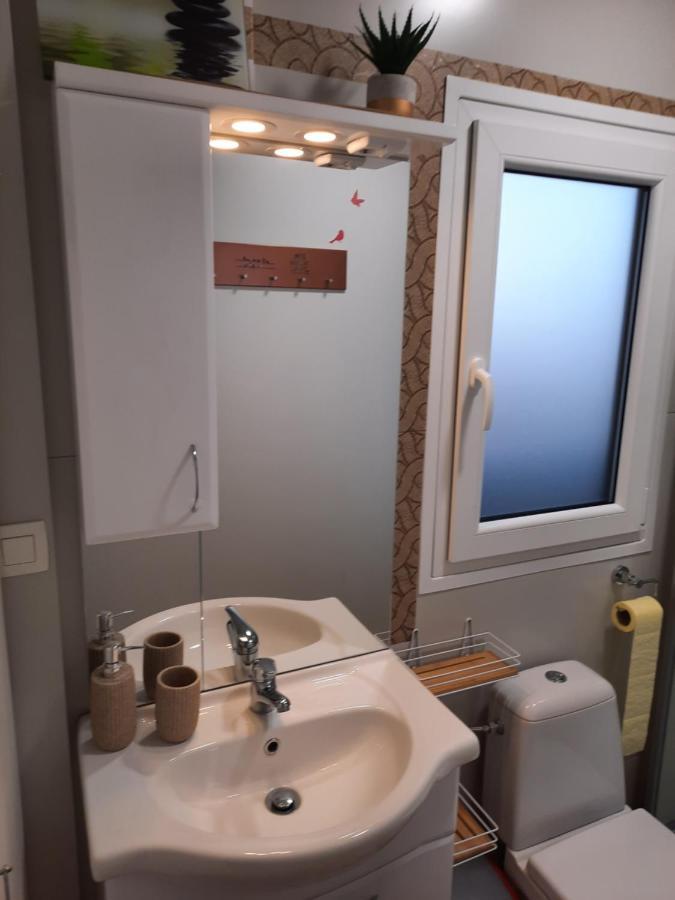 Sand & Relax Privlaka - Mobile Home Gloria Екстер'єр фото